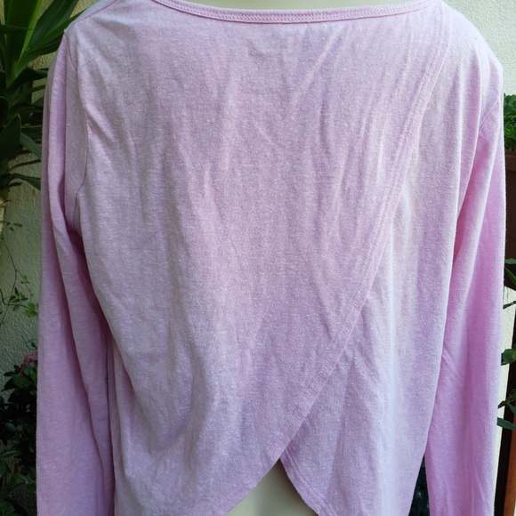 Steve Madden Bundle Workout tops (2) Pink and light Blue RESELL - Picture 4 of 12